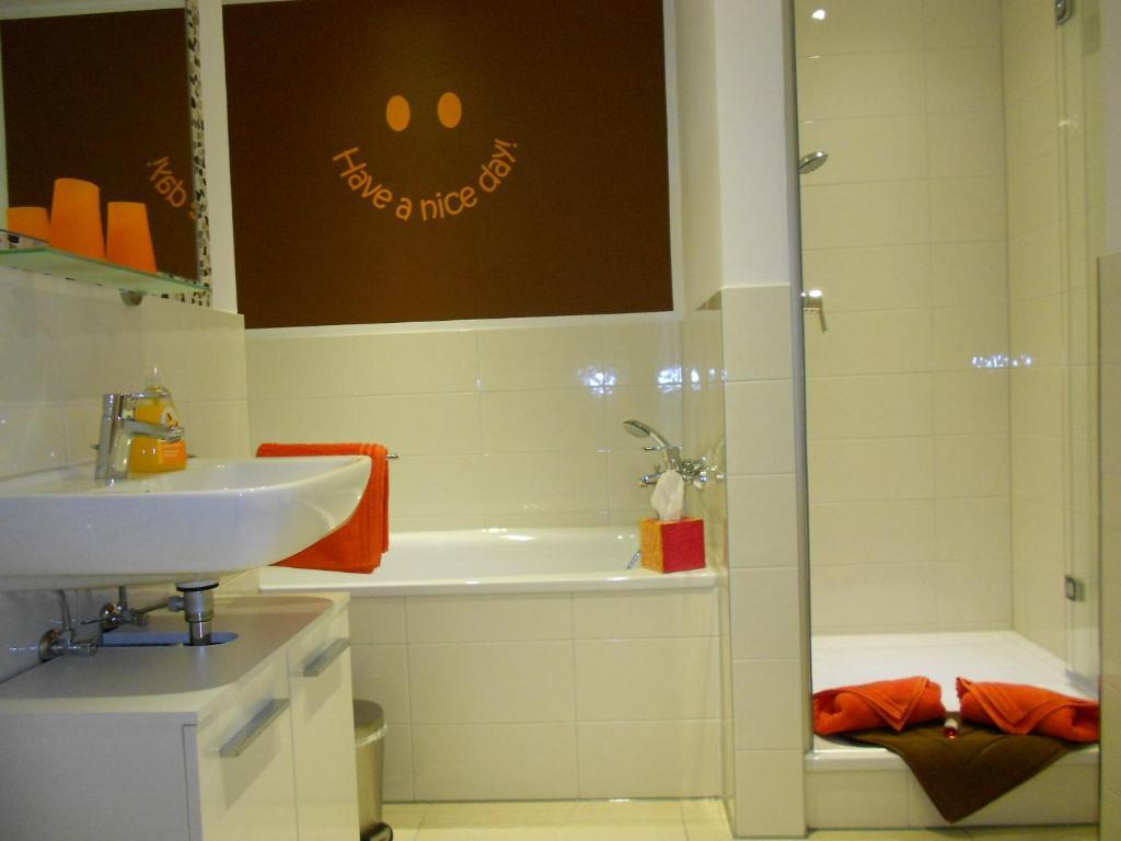 Mein Appartement Huerth Koeln Phòng bức ảnh